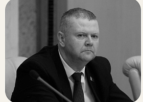 Макаров Олег